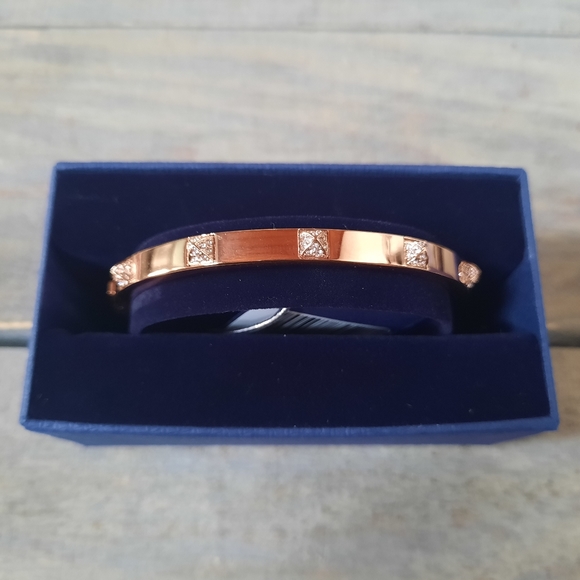 Swarovski Tactic Bangle Bracelet NIB - Picture 10 of 16